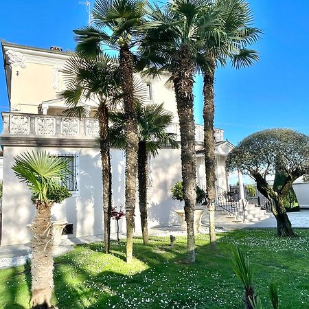 B&B Stazione Don Camillo 브레셀로 외부 사진
