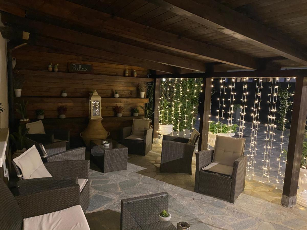 B&B Stazione Don Camillo 브레셀로 외부 사진