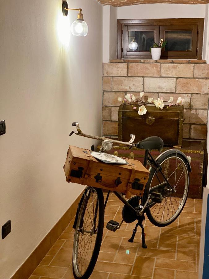 B&B Stazione Don Camillo 브레셀로 외부 사진