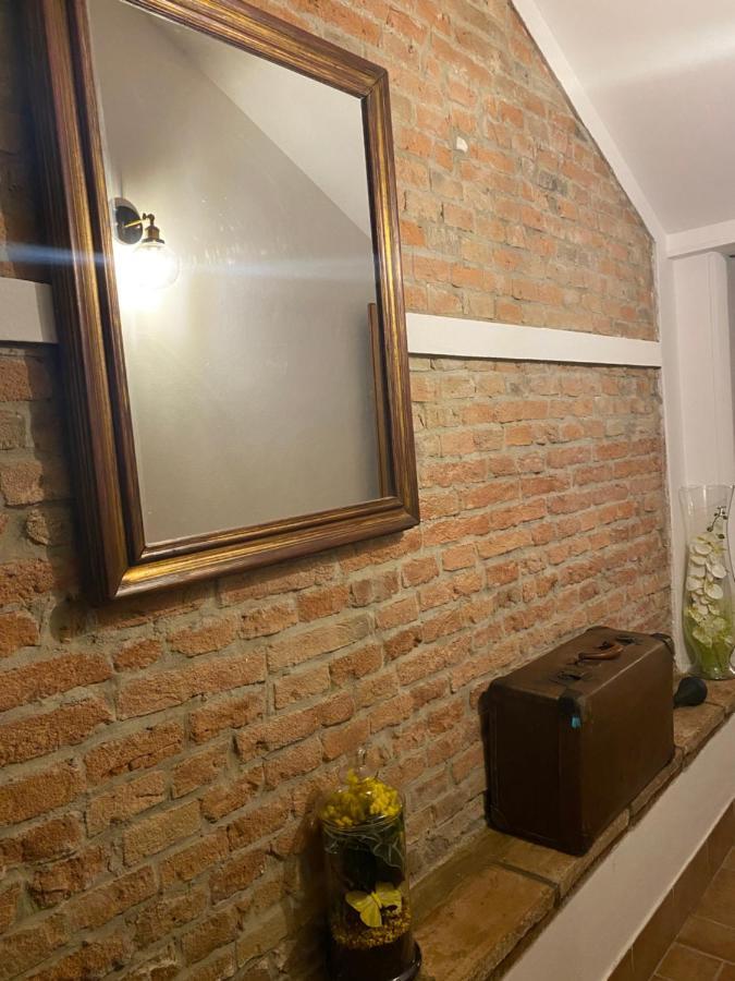 B&B Stazione Don Camillo 브레셀로 외부 사진